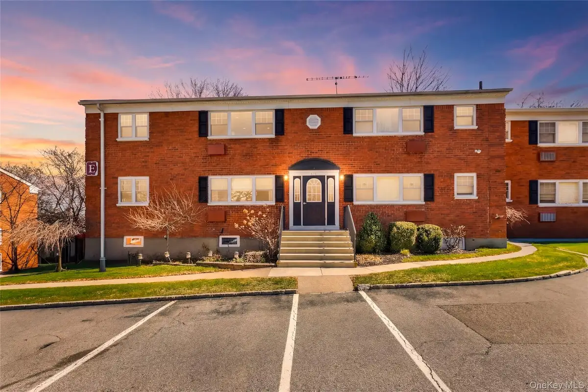 1879 Crompond Road #E4, Peekskill, NY 10566 - #1
