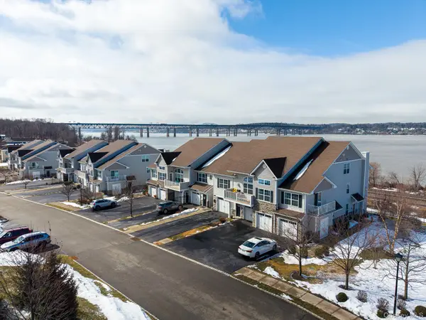 204 Sacandaga Loop, Wappingers Falls, NY 12590