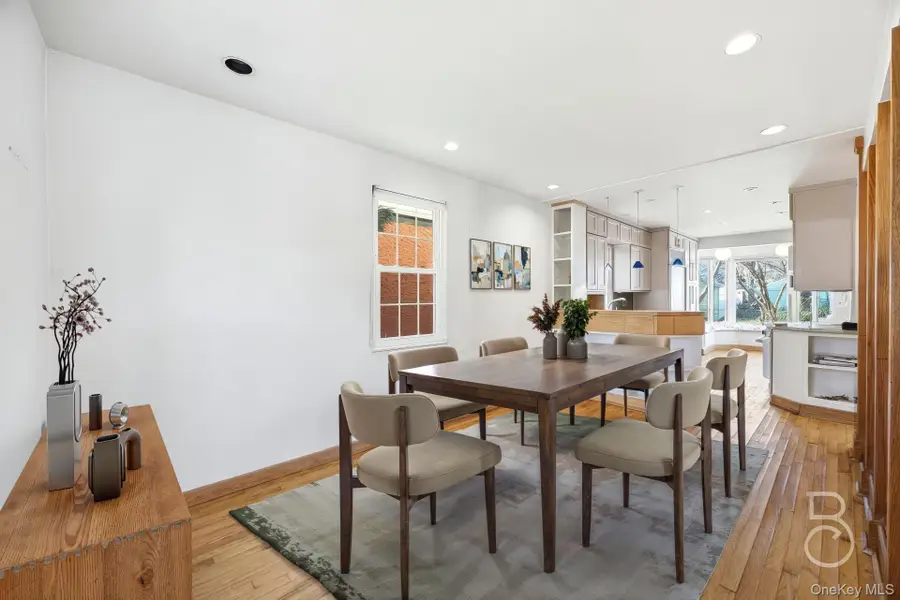 94-11 70th Avenue, Forest Hills, NY 11375 - #3