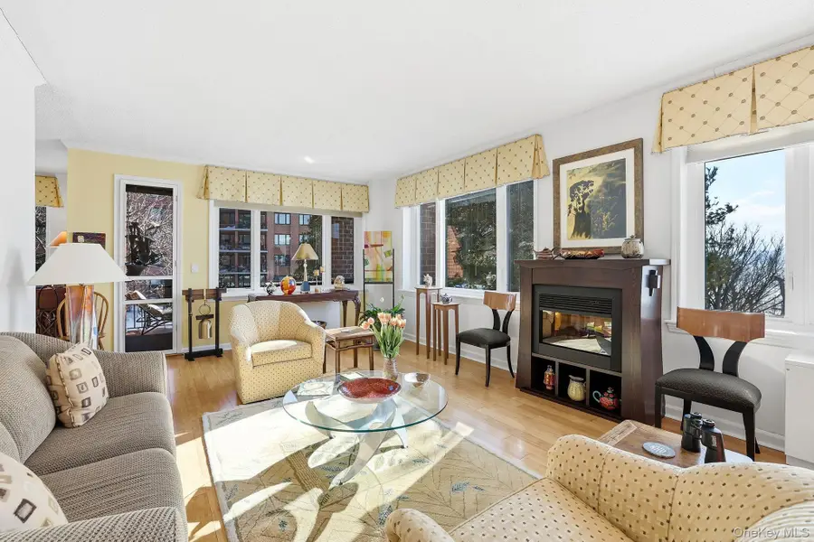 16 Rockledge Avenue #2E2, Ossining, NY 10562 - #3