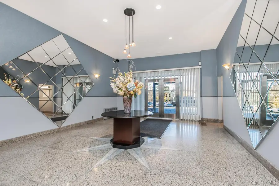 125 Bronx River Road #2C, Yonkers, NY 10704 - #2