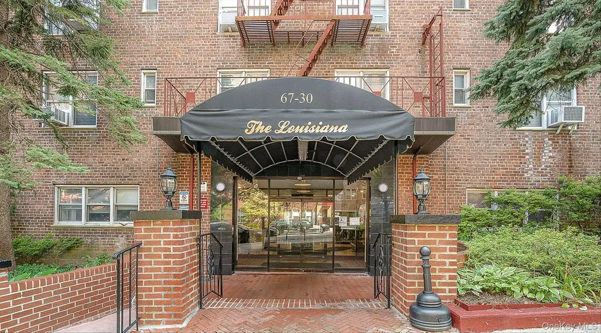 67-30 Clyde Street #3W, Forest Hills, NY 11375 - #1