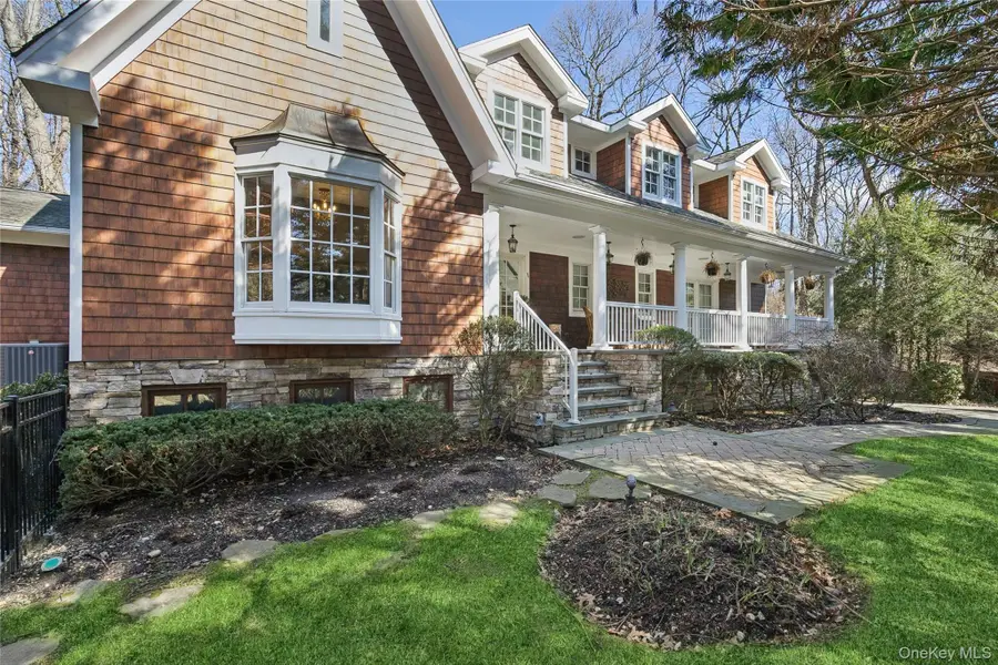 39 Cherry Lane, Syosset, NY 11791 - #2