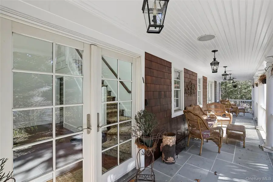 39 Cherry Lane, Syosset, NY 11791 - #3