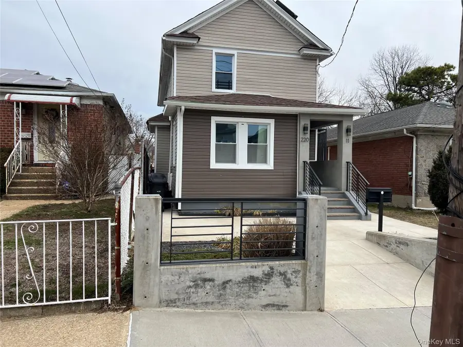 22011 139th Avenue, Springfield Gardens, NY 11413 - #3