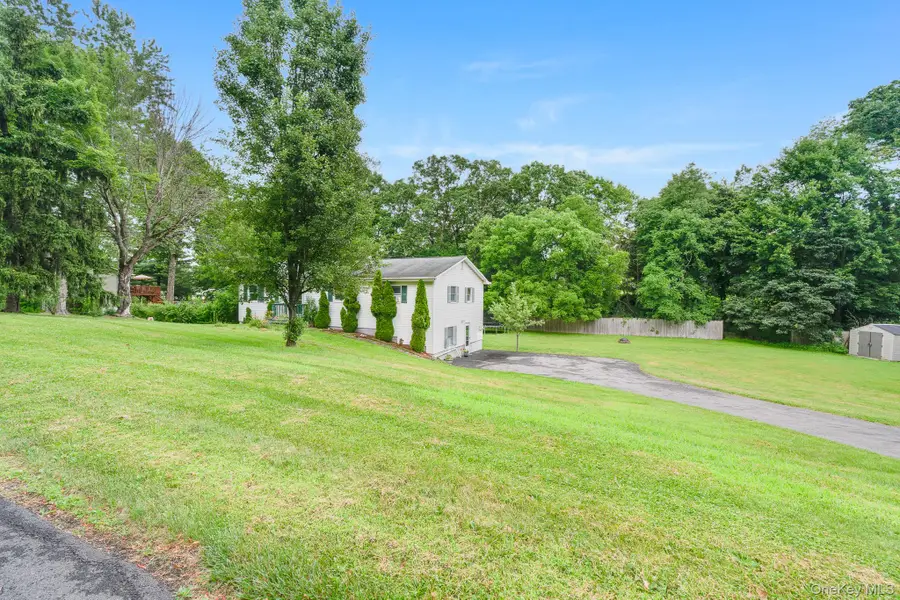 8 Larissa Lane, Wappingers Falls, NY 12590 - #2