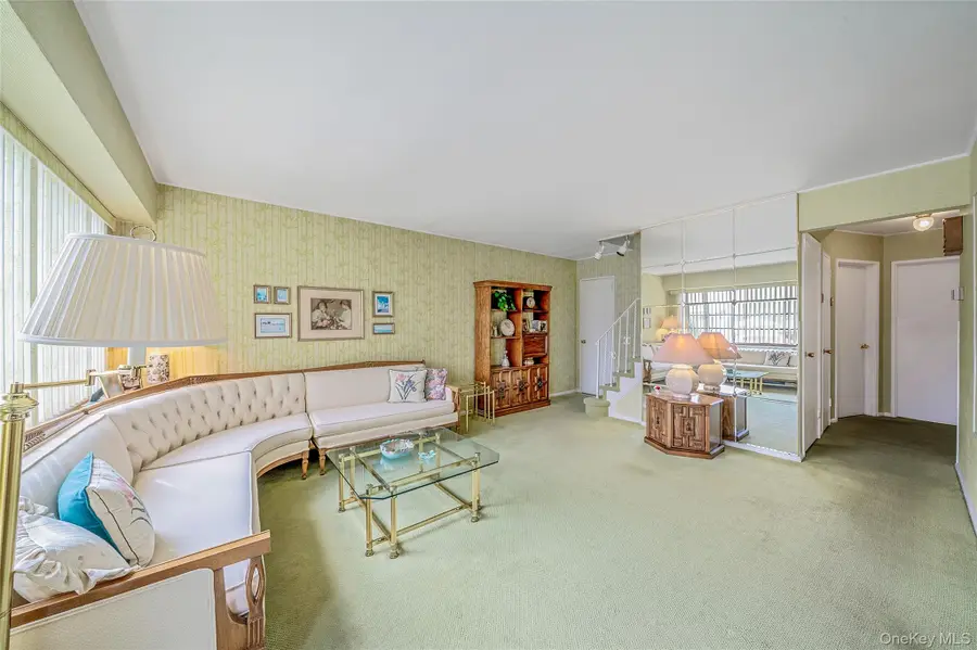 81 Landau Avenue, Elmont, NY 11003 - #2