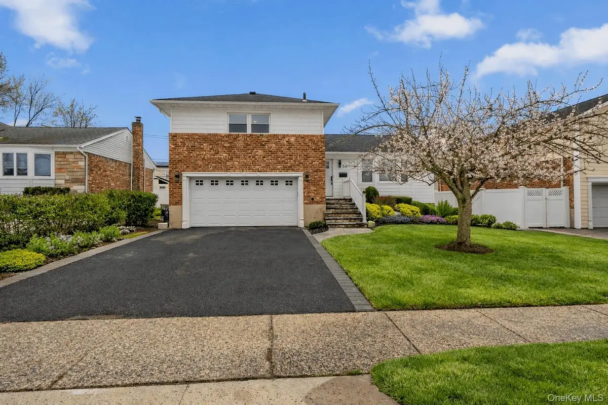 36 Stauber Drive, Plainview, NY 11803 - #1