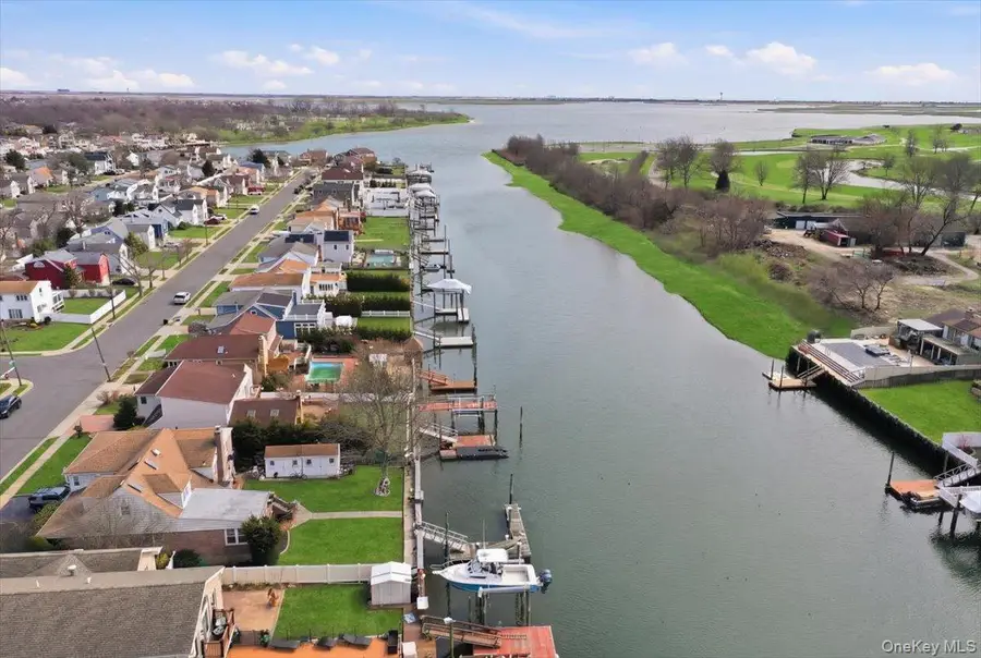 3454 Woodward Street, Oceanside, NY 11572 - #3