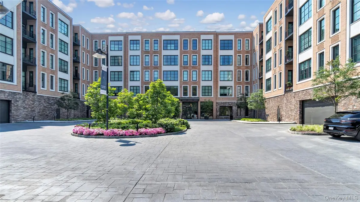 100 Garvies Point Road #1116, Glen Cove, NY 11542 - #1