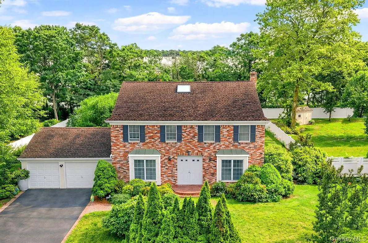 30 Ashford Drive, Bohemia, NY 11716 - #1