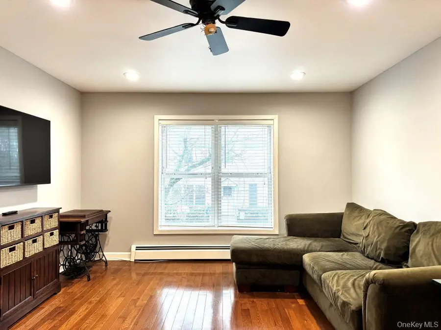 11 Livingston Manor #11, Dobbs Ferry, NY 10522 - #3