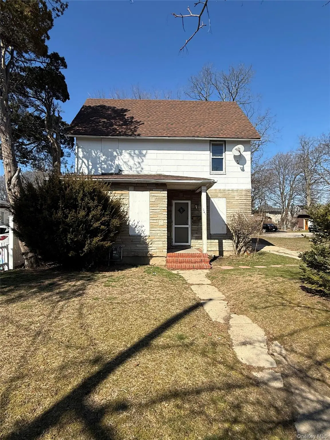 241 Commercial Street, Freeport, NY 11520 - #1