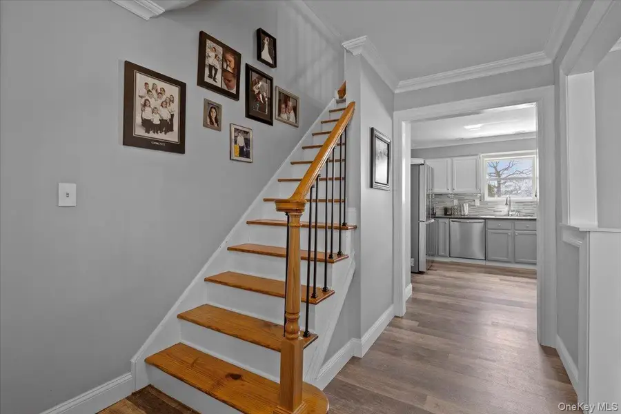 16 Loughlin Drive, Shirley, NY 11967 - #3