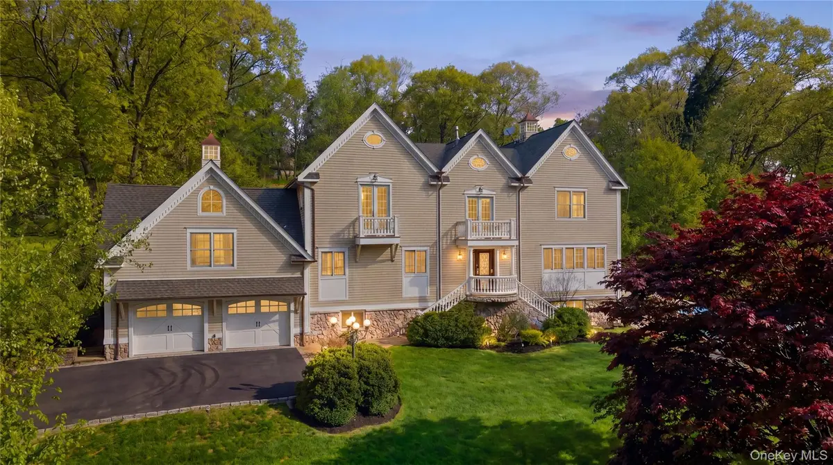 33 Greenbriar Drive, Chappaqua, NY 10514 - #1