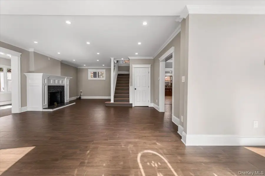 348 Mulry Lane, Lawrence, NY 11559 - #2