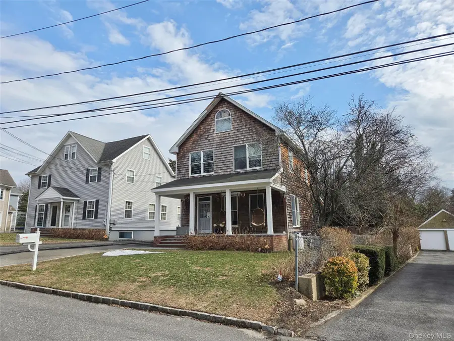 54 Cocks Lane, Locust Valley, NY 11560 - #3