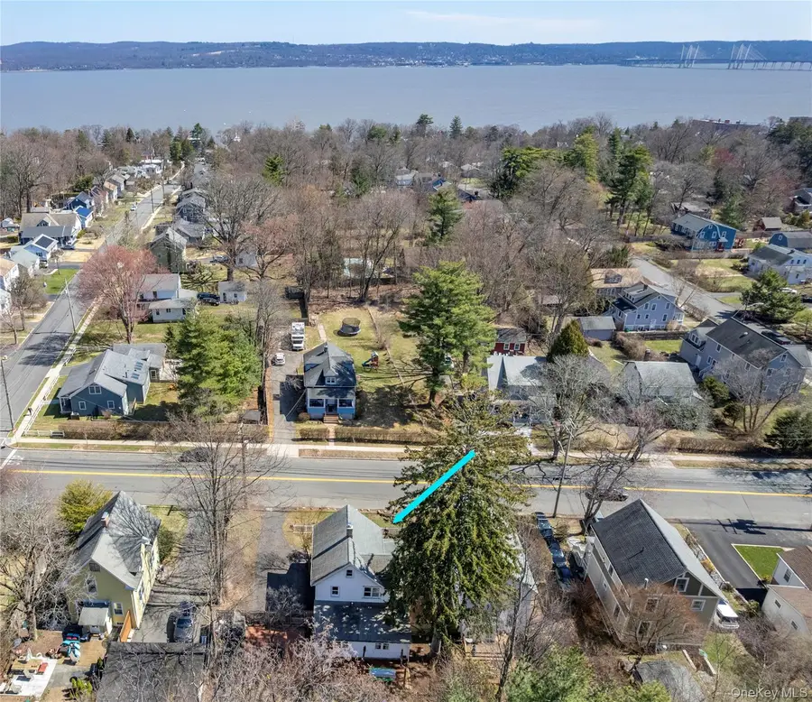 322 N Midland Avenue, Nyack, NY 10960 - #3