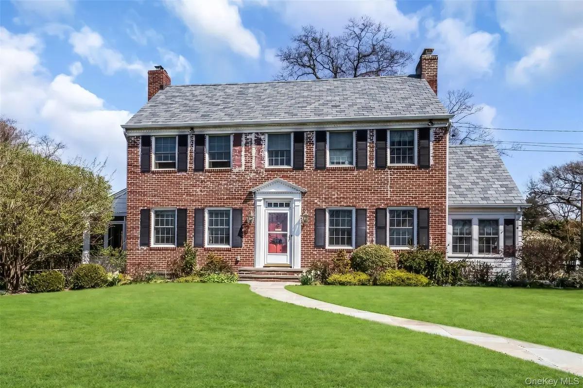 7 River Road, Oceanside, NY 11572 - #1