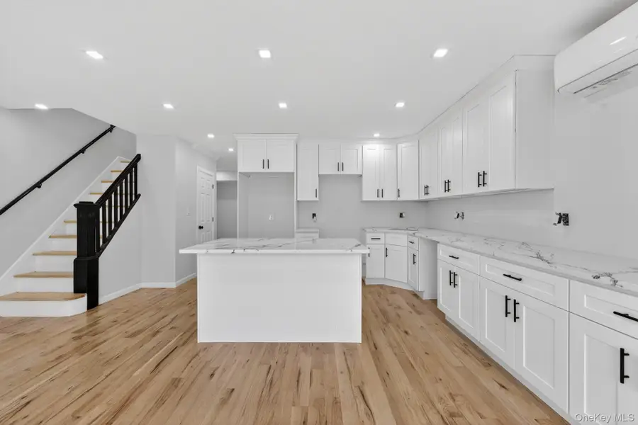 19450 Murdock Avenue, Saint Albans, NY 11412 - #2