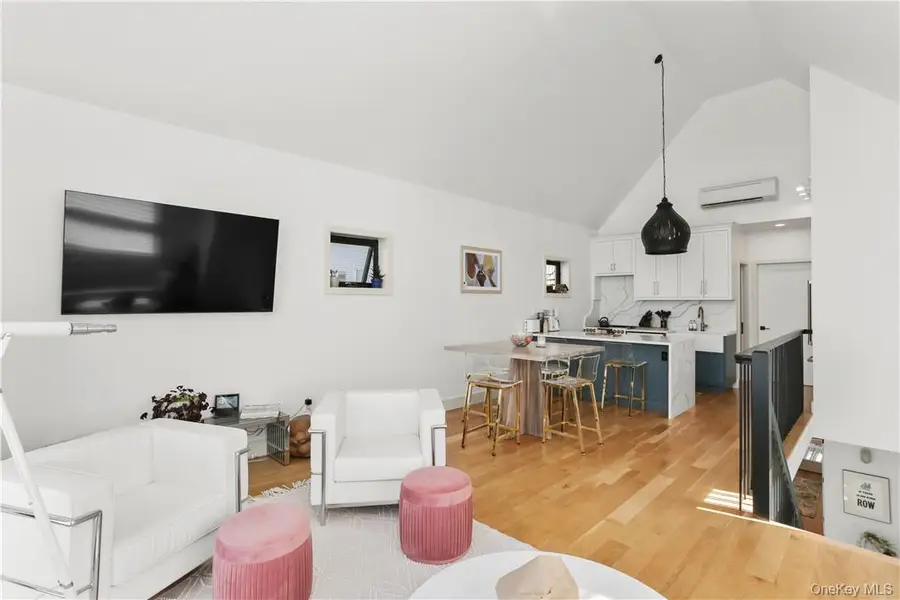 81 Rochelle Street, Bronx, NY 10464 - #3