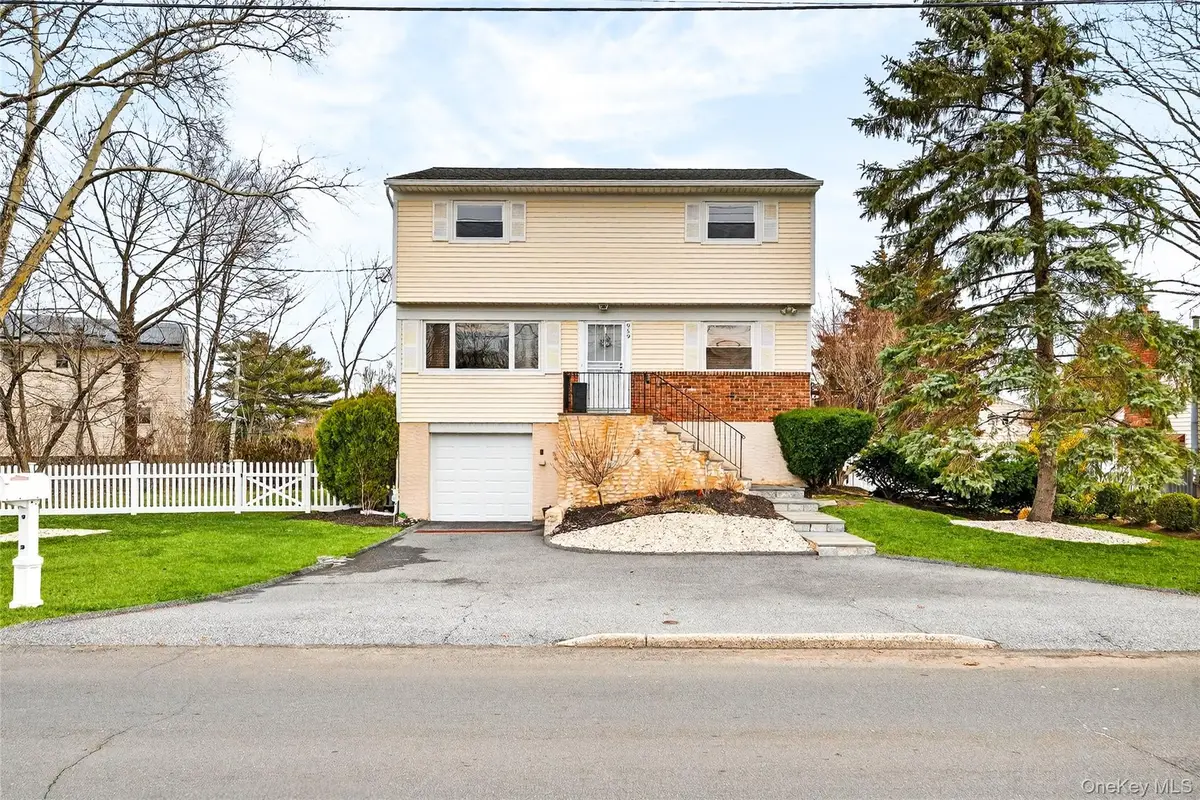 959 Hartsdale Road, White Plains, NY 10607 - #1