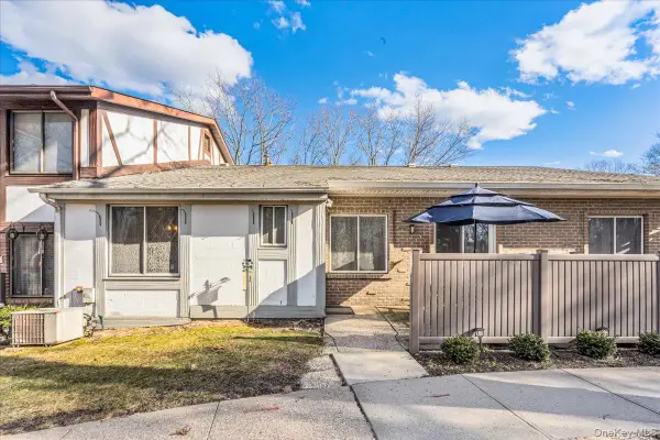 199 Skyline Drive, Coram, NY 11727