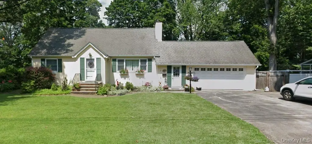 4 Sylvan Way, Suffern, NY 10901 - #1