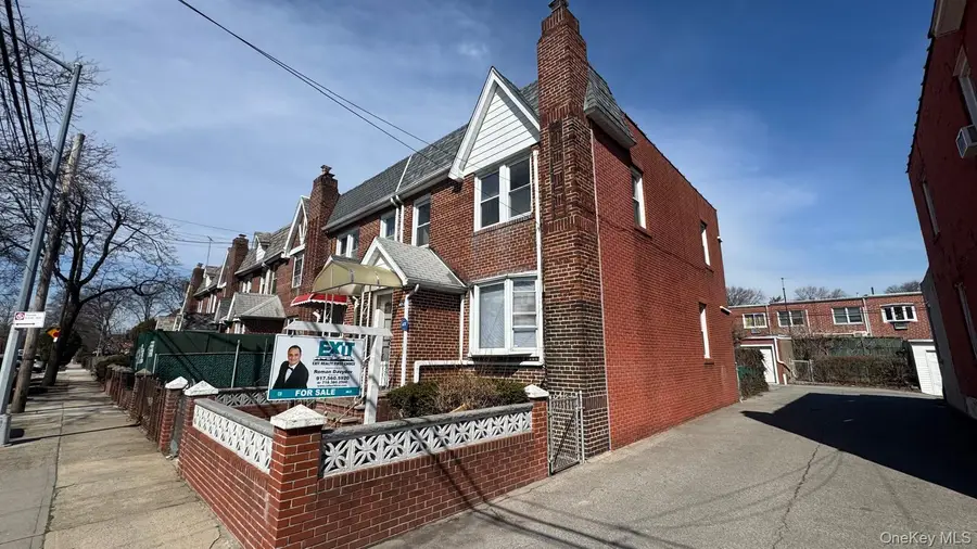 14729 Coolidge Avenue, Briarwood, NY 11435 - #2