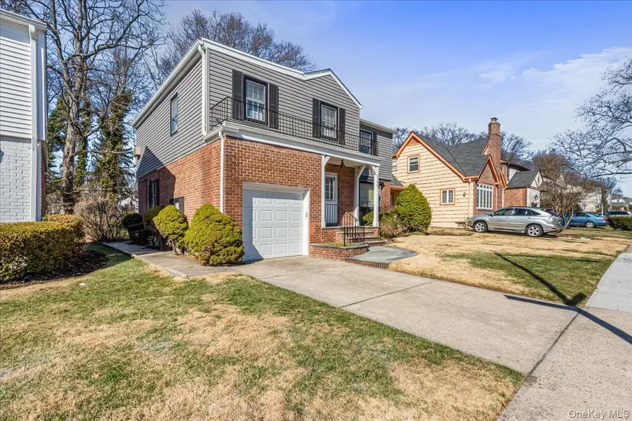 217-53 Kingsbury Avenue, Oakland Gardens, NY 11364 - #3