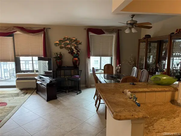 100 W Broadway #6L, Long Beach, NY 11561