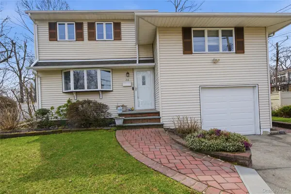 26 Bowden Drive, Huntington Station, NY 11746