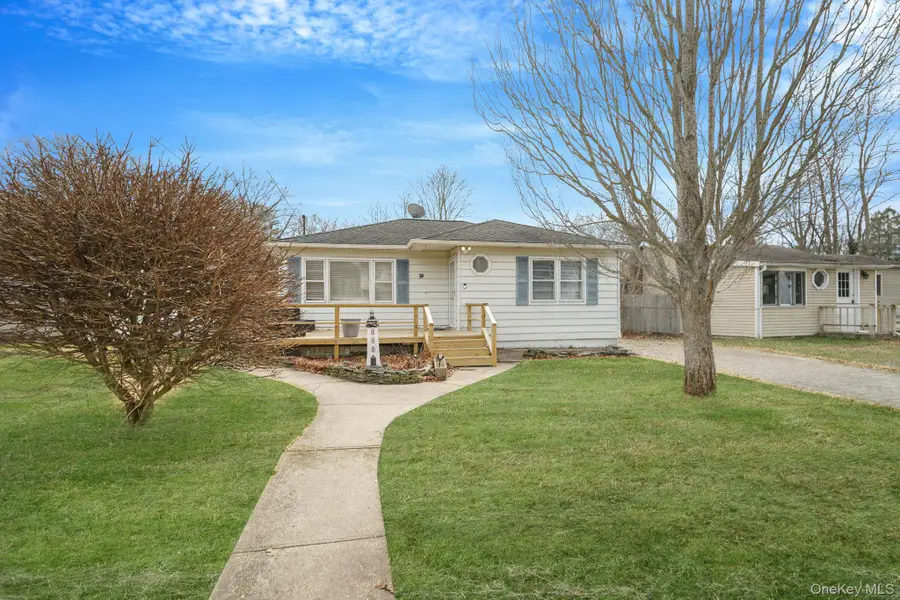 74 Argyle Drive, Shirley, NY 11967 - #3