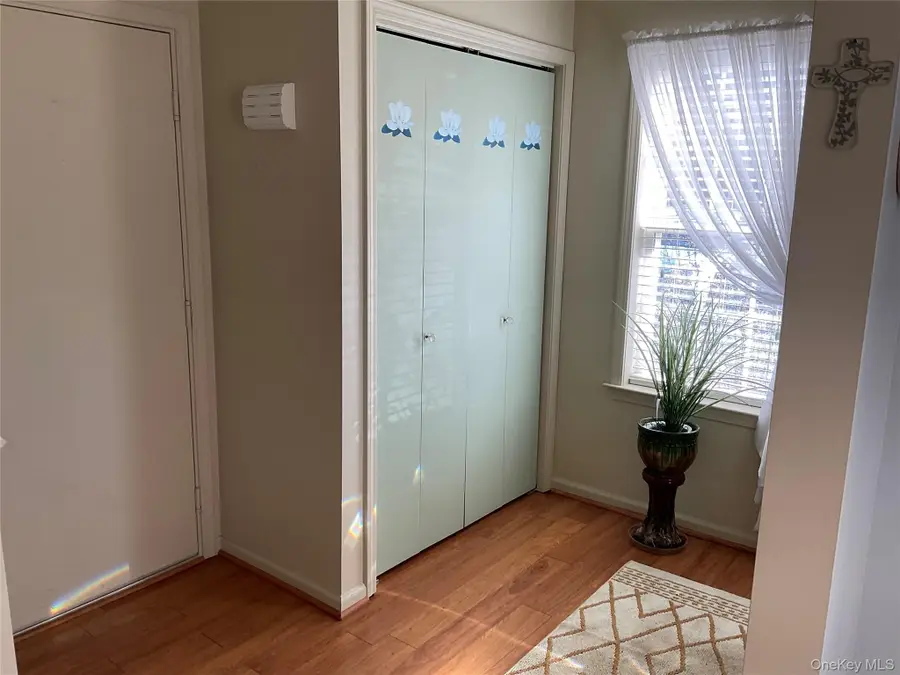 17 Tall Tree Lane, Poughkeepsie, NY 12601 - #3