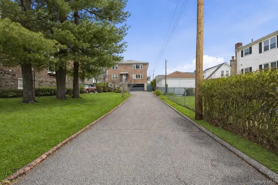 115 Winfred Avenue, Yonkers, NY 10704 - #3