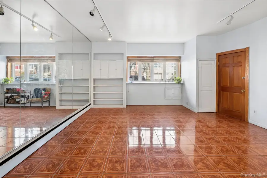 976 Sackett Avenue, Bronx, NY 10462 - #3