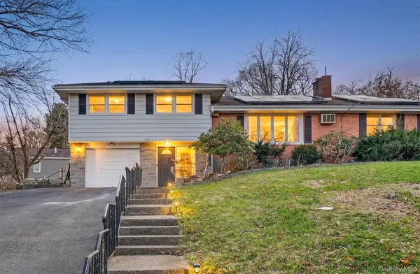 216 Edgewood Drive N, Newburgh, NY 12550