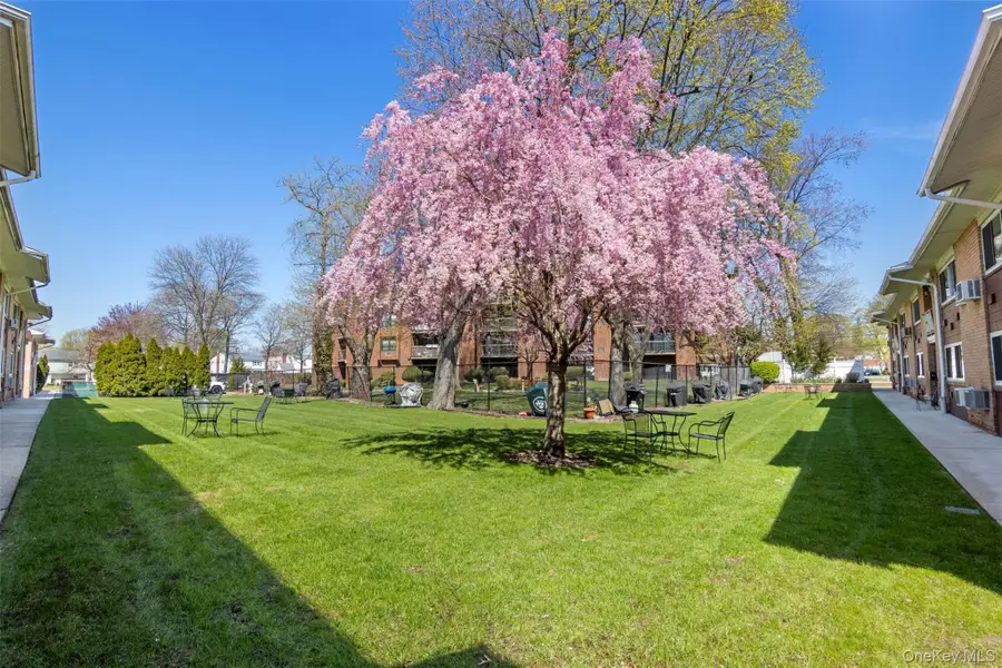 400 Fulton Street #3B, Farmingdale, NY 11735 - #2