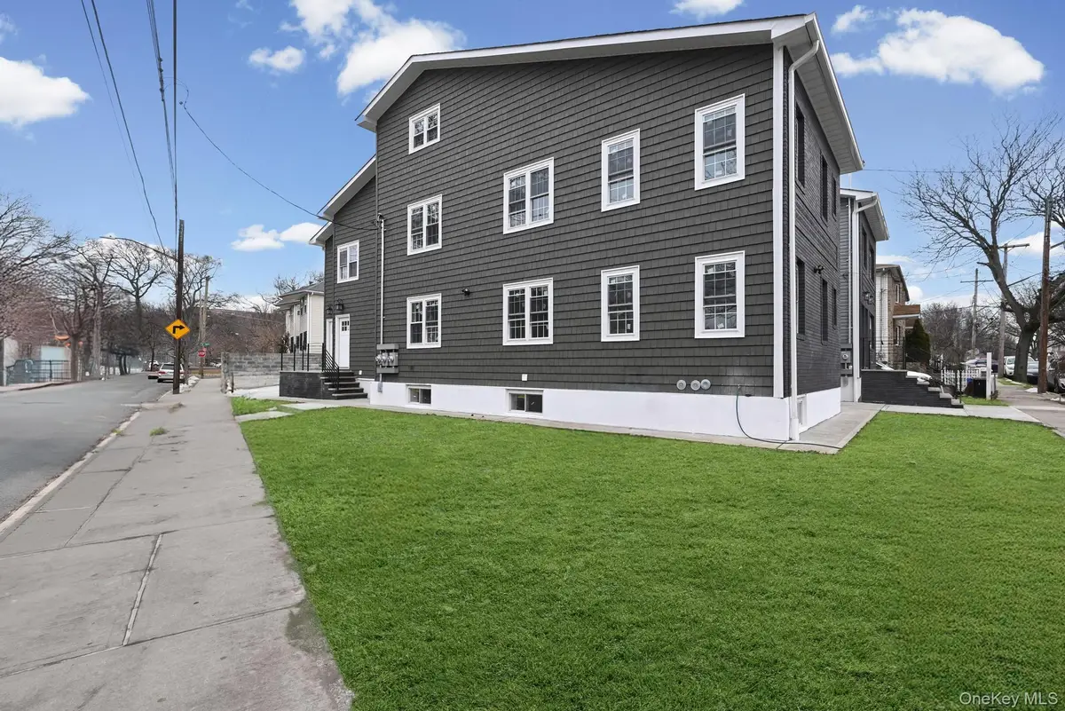 118-11 Lakeview Boulevard, Jamaica, NY 11434 - #1