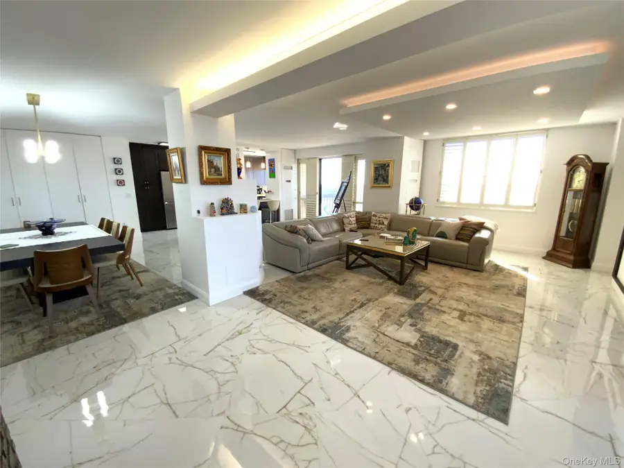 26910 Grand Central Parkway #21V, Queens, NY 11005 - #2