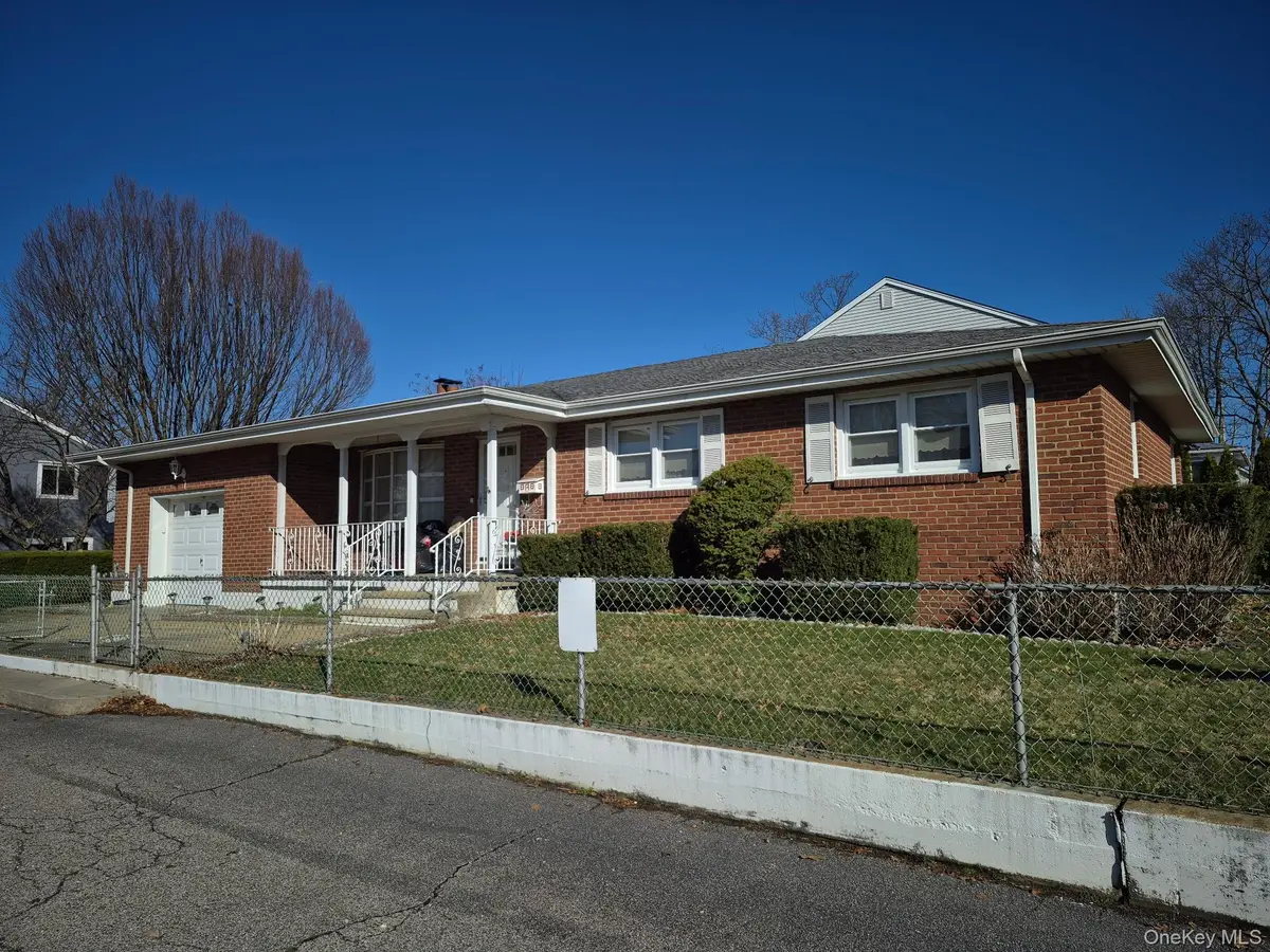 7 1st Avenue, Bayville, NY 11709 - #1