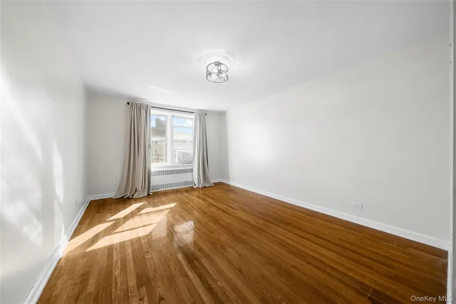 142-35 84 Drive #6B, Briarwood, NY 11435 - #3