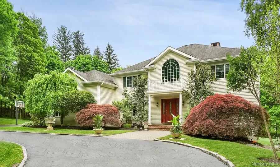 122 Mclain Street, Bedford Corners, NY 10549 - #3