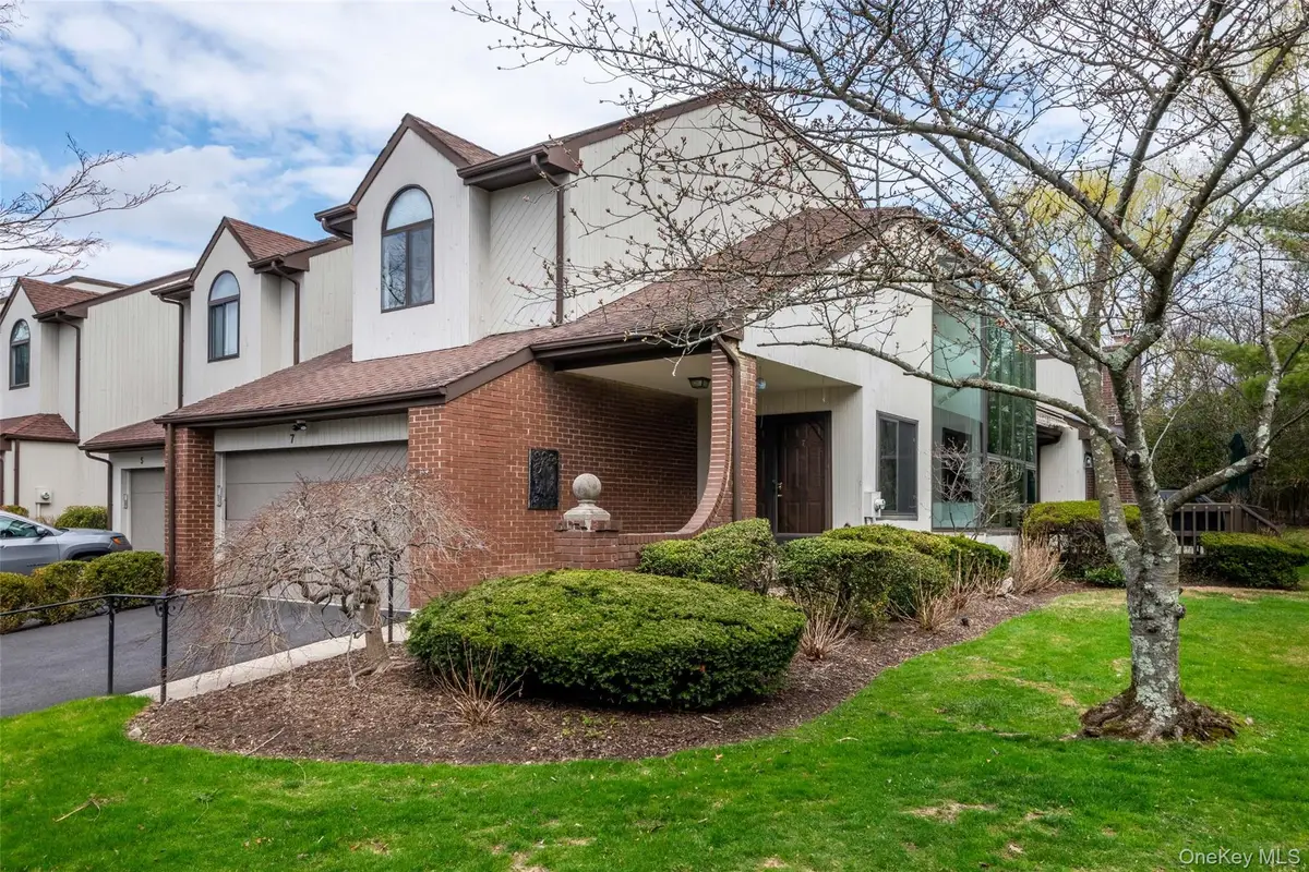 7 Brookridge Road, New Rochelle, NY 10804 - #1