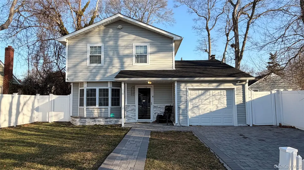 13 Fairview Drive, Shirley, NY 11967 - #1