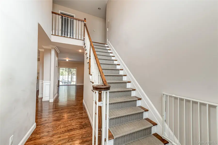 456 Pine Acres Boulevard, Brightwaters, NY 11718 - #3