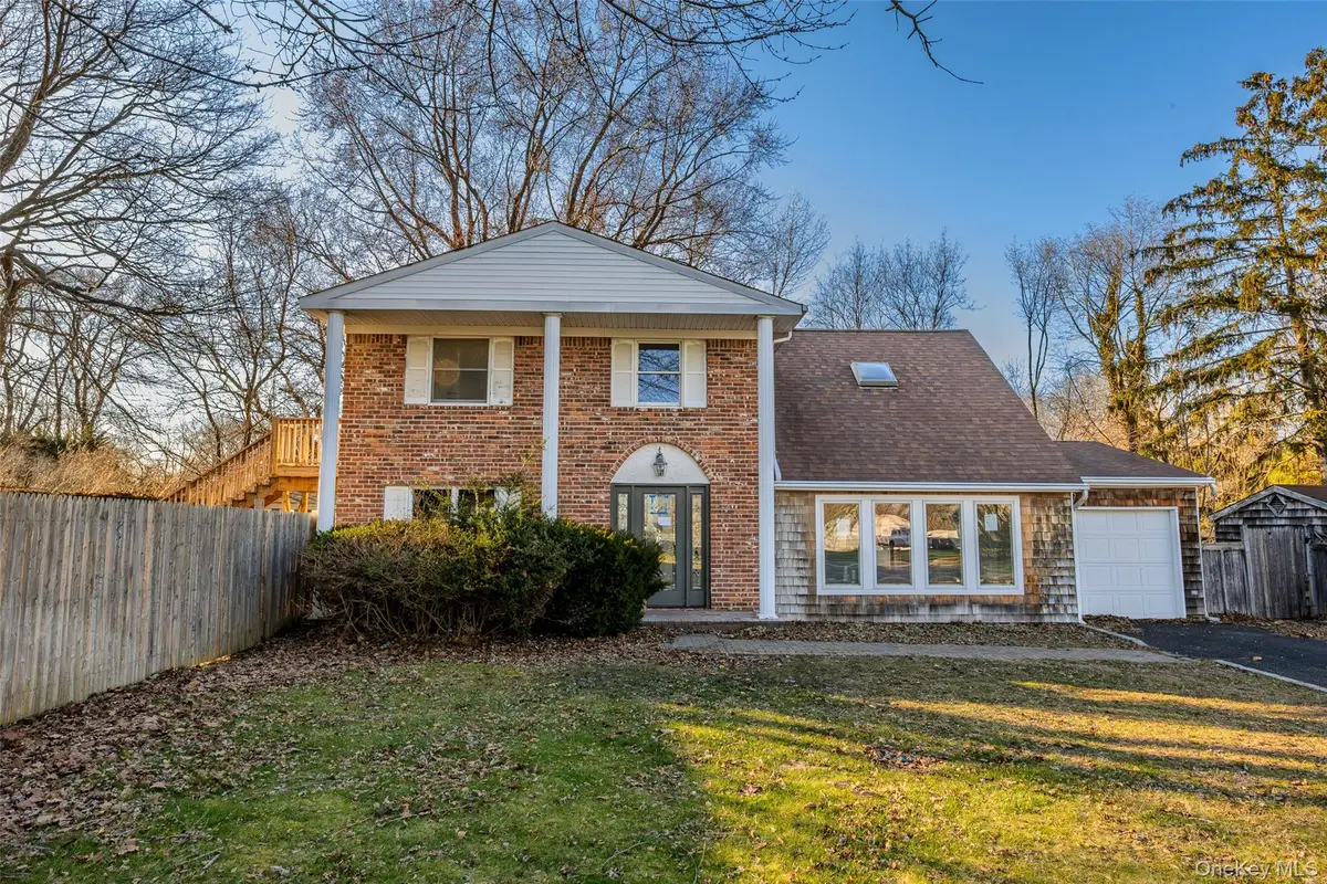 4 Vale Court, Mount Sinai, NY 11766 - #1