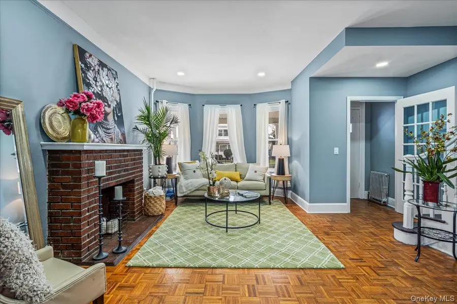 19619 89th Road, Hollis, NY 11423 - #3