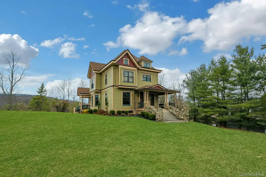 2 Pine Hill Road, Chester, NY 10918 - #2