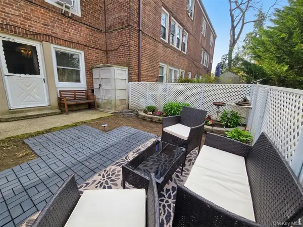 147-15 Village #31 GD, Briarwood, NY 11435